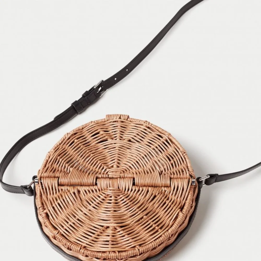 Aritzia Auxiliary Provence Wicker Bag (Brown/ Black) - Picture 1 of 8